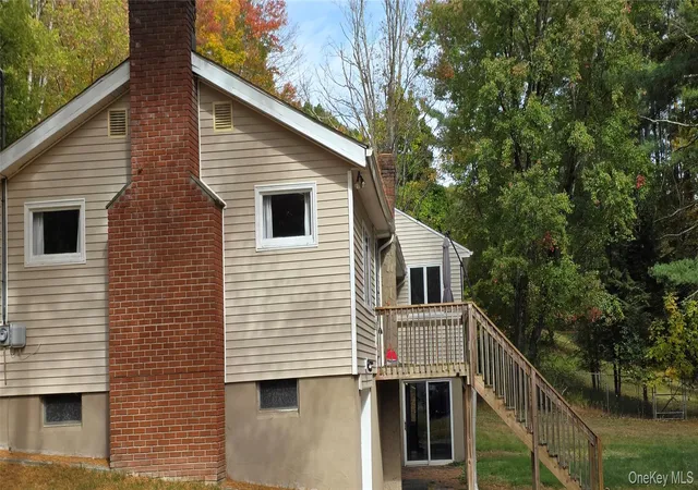 Photo 3 of Single family home for sale at 14 Andrew Paye Rd, Lumberland, NY 12770 | MLS# 990053 | Listing updated on 2026-10-12