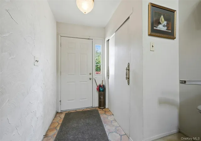 3rd image of 29 Jennings Ln, Woodbury, NY 11797 | MLS# 990054