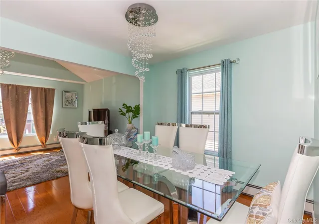 Photo 3 of Sale Pending at 165 Wellesley St, Hempstead, NY 11550 | MLS# 990088 | Listing updated on 2026-09-03