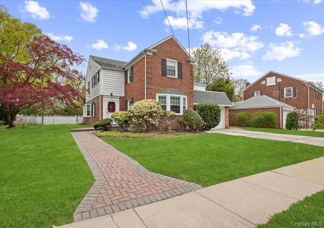 Photo 1 of Sale Pending at 60 Broadway, Hempstead, NY 11559 | MLS# 990089 | Listing updated on 2026-08-18