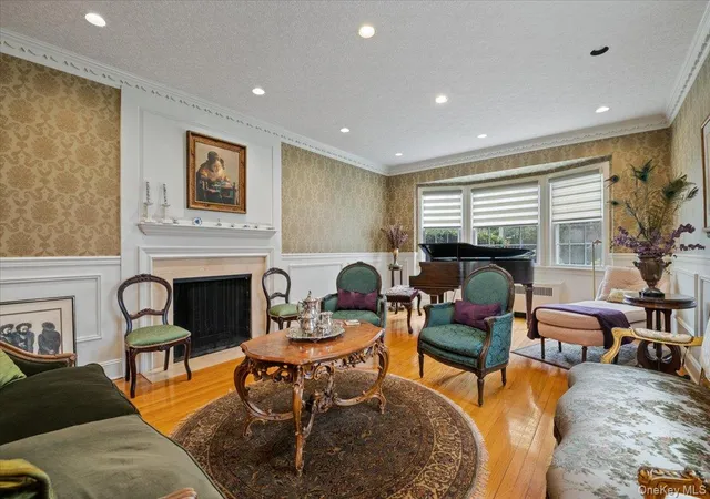 Photo 4 of Sale Pending at 60 Broadway, Hempstead, NY 11559 | MLS# 990089 | Listing updated on 2026-08-18