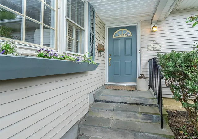 2nd image of 53 Plymouth Dr S, Oyster Bay, NY 11545 | MLS# 990103