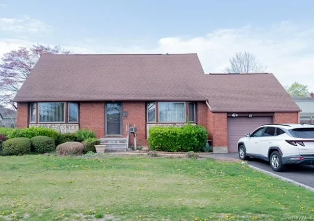 1st image of 9 Goshen St, Deer Park, NY 11729 | MLS# 990119