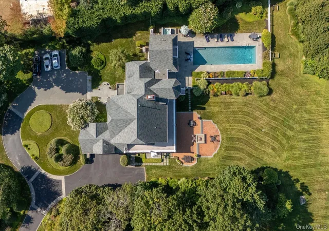 4th image of 1 Pembroke Dr, Glen Cove, NY 11542 | MLS# 990120