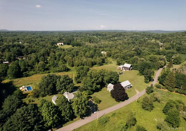 36th image of 71 Starbarrack Rd, Red Hook, NY 12571 | MLS# 990285