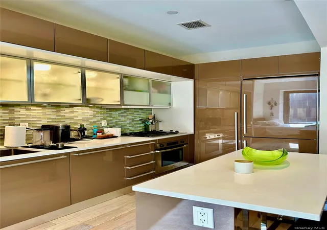 Photo 2 of Condo for sale at 75 Wall St #26Q, New York, NY 10005 | MLS# 990299 | Listing updated on 2026-04-25