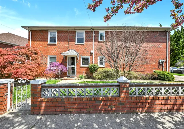 Photo 2 of Sale Pending at 15003 7th Avenue, New York, NY 11357 | MLS# 990390 | Listing updated on 2026-07-26