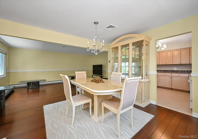 Photo 3 of Sale Pending at 15003 7th Avenue, New York, NY 11357 | MLS# 990390 | Listing updated on 2026-07-26