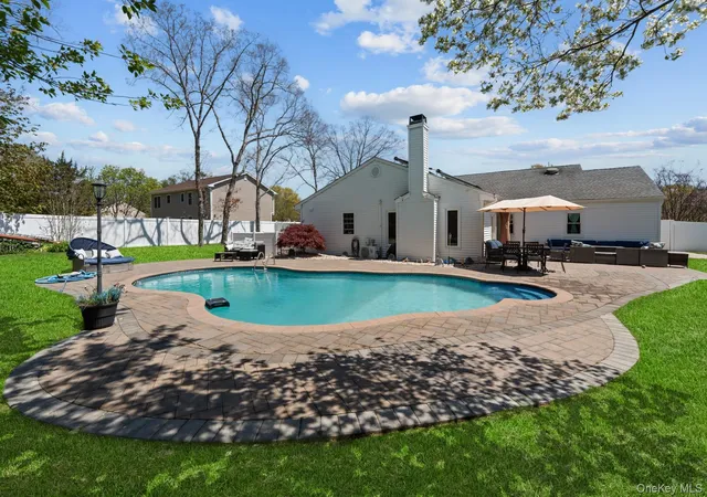 2nd image of 24 Gabon Ln, Coram, NY 11727 | MLS# 990414