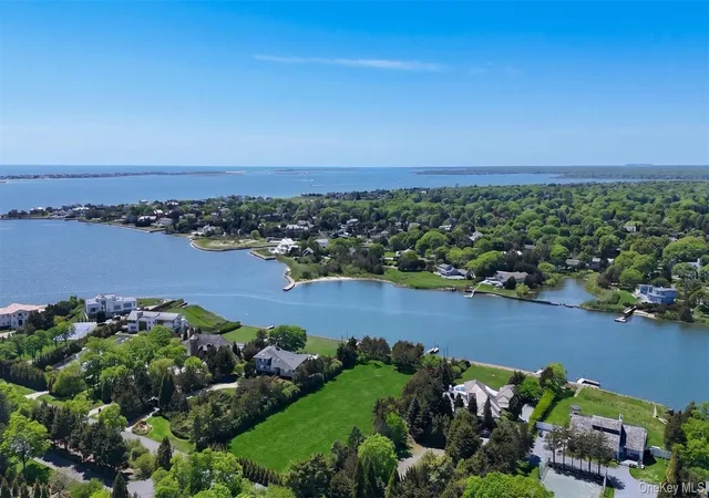 2nd image of 11 Pine Tree Ln, Southampton, NY 11977 | MLS# 990431