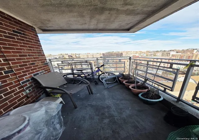 2nd image of 8900 170Th St, Jamaica, NY 11432