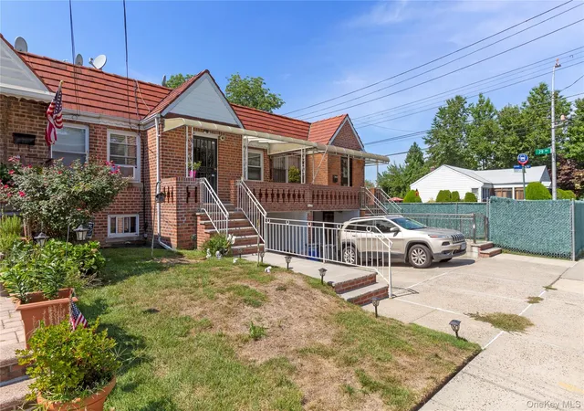 Photo 3 of Sale Pending at 2904 164th Street, Flushing, NY 11358 | MLS# 990567 | Listing updated on 2026-06-30