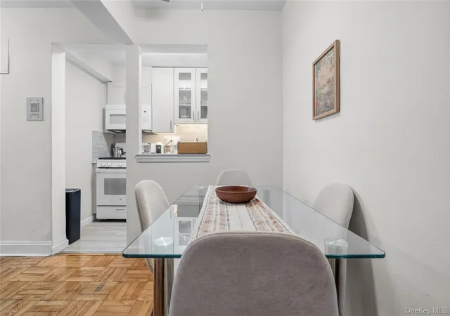 5th image of 7510 Yellowstone Blvd #2H, Rego Park, NY 11374 | MLS# 990602