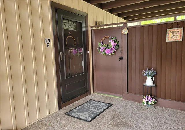 2nd image of 15f Essex Pl, Yorktown Heights, NY 10598