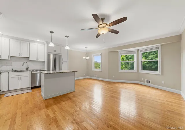 Homes for sale in Yorktown, NY | 15F Essex Pl #F, Yorktown, NY 10598 | MLS# 990624
