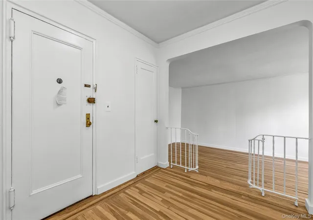 4th image of 68-63 108Th St, New York City, NY 11375