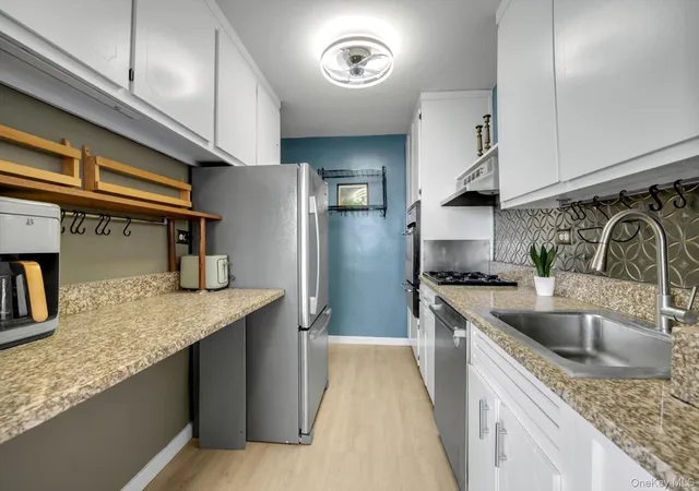4th image of 555 Kappock St #26U, Bronx, NY 10463 | MLS# 990673