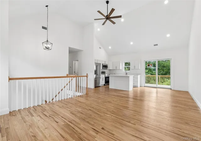 Photo 4 of Single family home for sale at 511 Walker Ave, Brookhaven, NY 11772 | MLS# 990695 | Listing updated on 2026-09-21