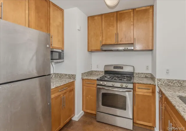 3rd image of 40-26 College Pt Blvd, New York, NY 11354