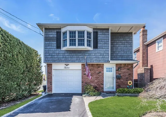 1st image of 12 Spring St, Lindenhurst, NY 11757 | MLS# 990740