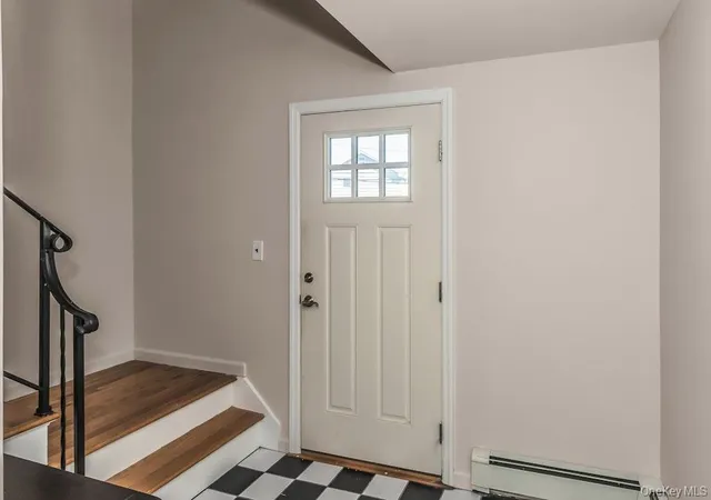 4th image of 12 Spring St, Lindenhurst, NY 11757 | MLS# 990740