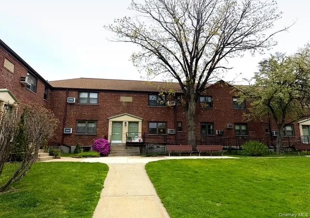 1st image of 24614 57th Dr #G8, Little Neck, NY 11362 | MLS# 990747