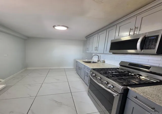 Photo 3 of Condo for sale at 8900 170th Street #8M, Jamaica, NY 11432 | MLS# 990767 | Listing updated on 2026-10-09