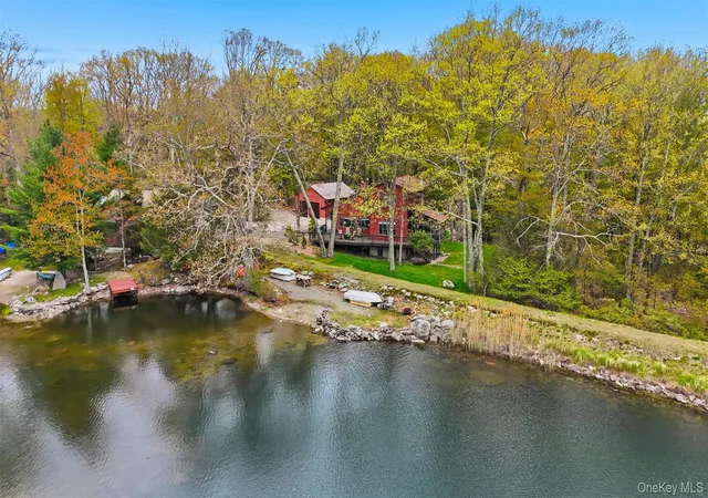 Photo 1 of Single family home for sale at 8 Division Rd, Mamakating, NY 12790 | MLS# 990790 | Listing updated on 2026-09-04