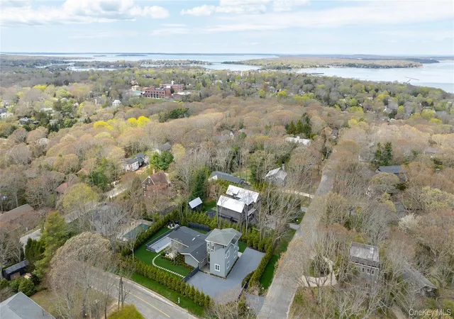 5th image of 1 Carver St, Sag Harbor, NY 11963 | MLS# 990791