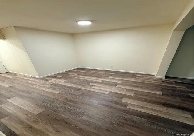 Photo 3 of Sale Pending at 29 Abeel St #4A, Yonkers, NY 10705 | MLS# 990805 | Listing updated on 2026-09-24