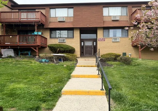 Homes for sale in Ramapo, NY | 351 Richard Ct, Ramapo, NY 10970 | MLS# 990810