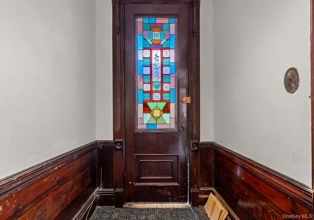 3rd image of 367A Quincy St, New York, NY 11216 | MLS# 990816