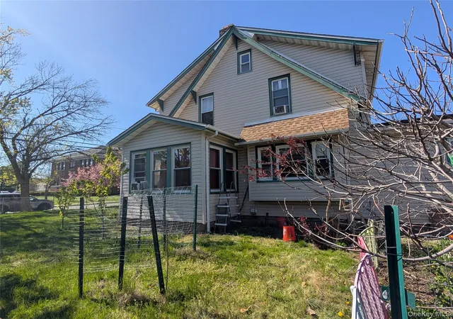 36th image of 216 N Ocean Ave, Hempstead, NY 11520 | MLS# 990827