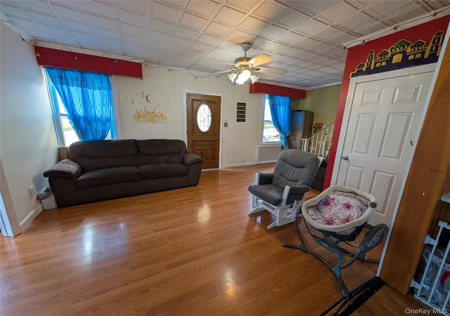 5th image of 216 N Ocean Ave, Hempstead, NY 11520 | MLS# 990827