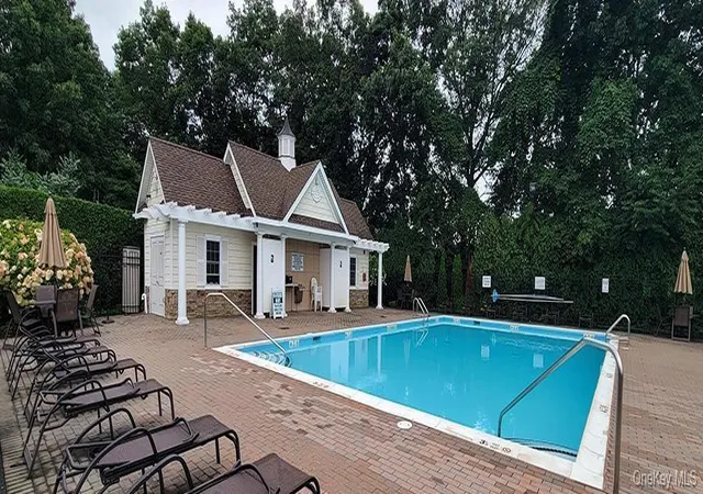 Homes for sale in Brookhaven, NY | 460 Old Town Rd #13K, Brookhaven, NY 11776 | MLS# 990848