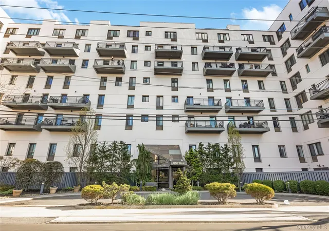 1st image of 100 W Broadway #2DD, Long Beach, NY 11561 | MLS# 990866