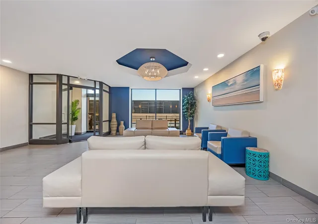 4th image of 100 W Broadway #2DD, Long Beach, NY 11561 | MLS# 990866