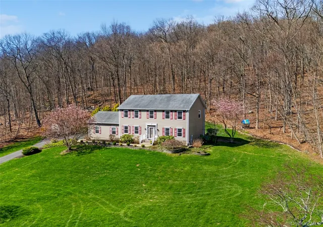 2nd image of 33 Orchard Ct, Southeast, NY 10509 | MLS# 990889