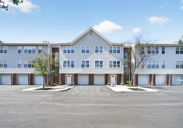 Condo for sale at 66 Deer Ct Dr, Middletown, NY 10940 | MLS# 990896