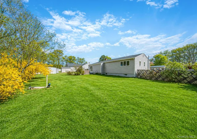 2nd image of 38 Hopes Ave, Brookhaven, NY 11742 | MLS# 990903