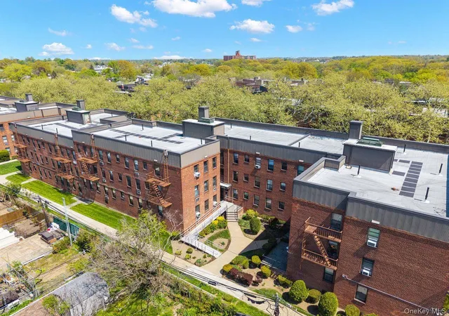 1st image of 21519 48th Ave #2E, Oakland Gardens, NY 11364 | MLS# 990911