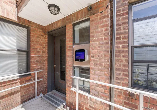 4th image of 21519 48Th Ave, New York, NY 11364