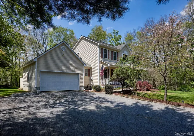 Homes for sale in East Fishkill, NY | 1355 Route 82, East Fishkill, NY 12533 | MLS# 990912