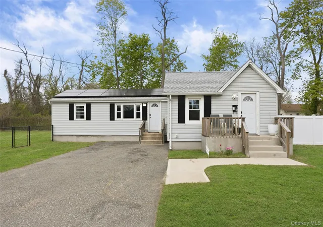 Photo 2 of Single family home for sale at 73 Harrison Ave, Babylon, NY 11701 | MLS# 990922 | Listing updated on 2026-09-16