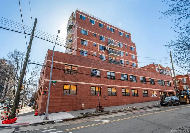 2nd image of 13616 31st Rd #8B, Flushing, NY 11354 | MLS# 990931