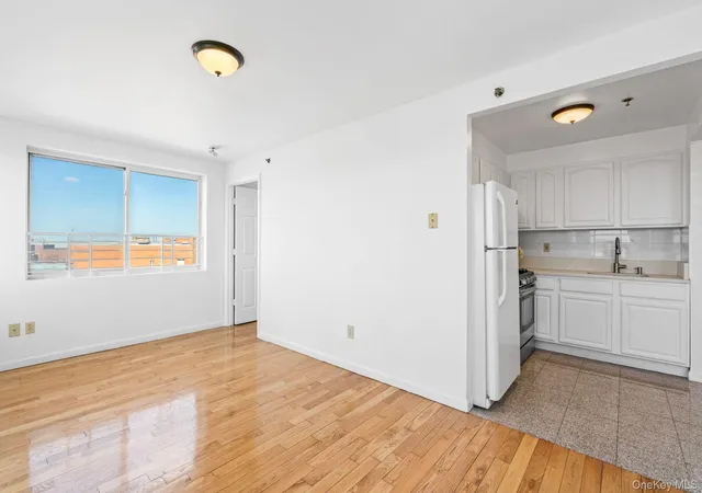 5th image of 13616 31St Rd, New York, NY 11354