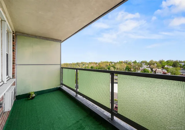 3rd image of 1853 Central Park Avenue #5J, Yonkers, NY 10710 | MLS# 990951