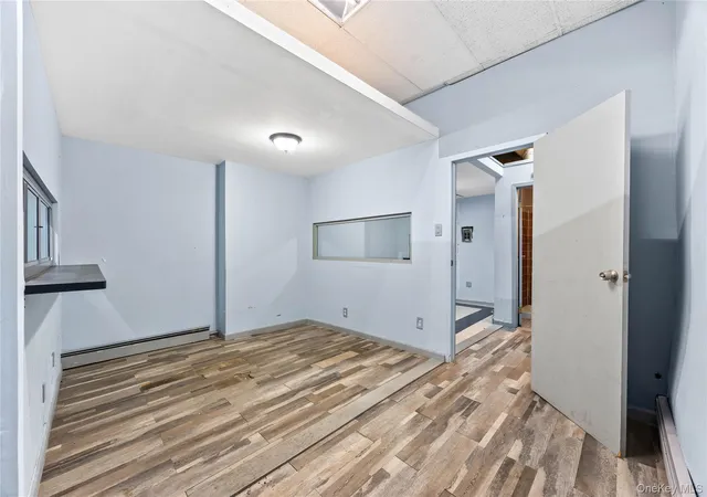 Listing Photo 4 - Condo for sale in building located at 847 Castle Hl Ave, Bronx, NY 10473