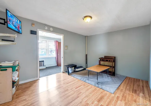 5th image of 20 Ronald Pl, Hempstead, NY 11575 | MLS# 990980