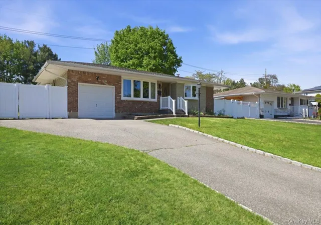 1st image of 9 Copperbeech Rd, Smithtown, NY 11780 | MLS# 991010